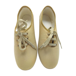 Zapatilla Deportiva fabricada en España  Aerobic beig Lona Mujer Cuña. Ajuste en cordón en Empeine Piso Goma Antidelizante.