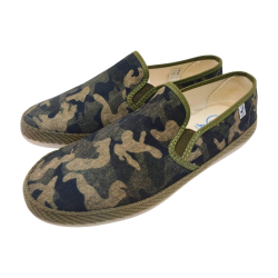 Zapatilla de lona para hombre color militar tipo old money