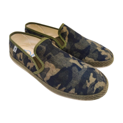 Zapatilla de lona para hombre color militar tipo old money